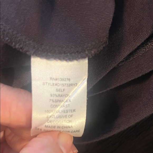 Daniel Rainn Deep Purple Sleeveless Muscle Tee - Picture 4 of 5